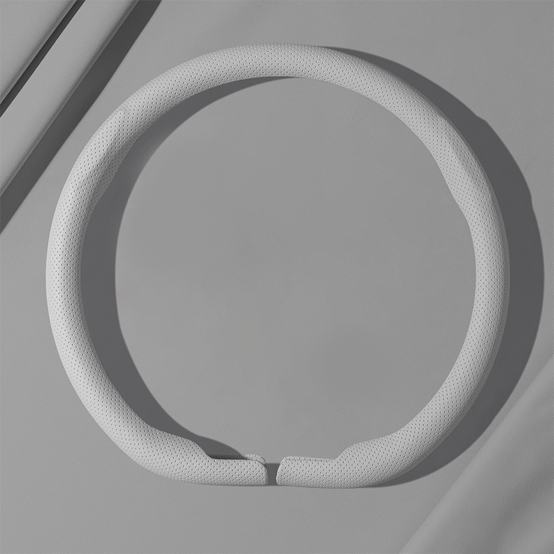 🚗 50% DE RÉDUCTION ! 🎉 Housse de volant en cuir véritable – Design élégant ultra-fin, antidérapante & installation facile sans outil, pour un confort toute saison ! 👋📦