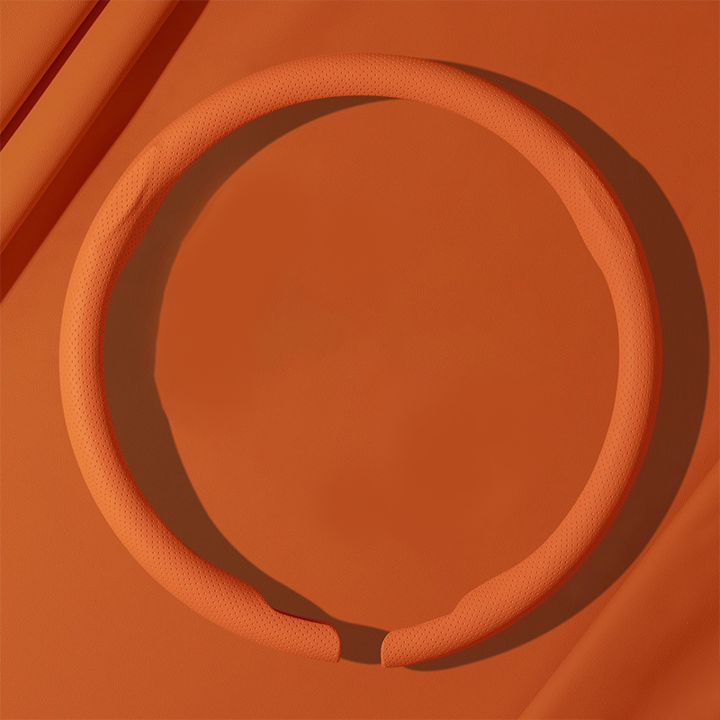 🚗 50% DE RÉDUCTION ! 🎉 Housse de volant en cuir véritable – Design élégant ultra-fin, antidérapante & installation facile sans outil, pour un confort toute saison ! 👋📦