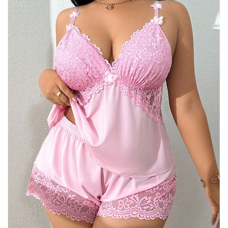 Ensemble pyjama pour femme composé d'un caraco et d'un short à bordures en dentelle