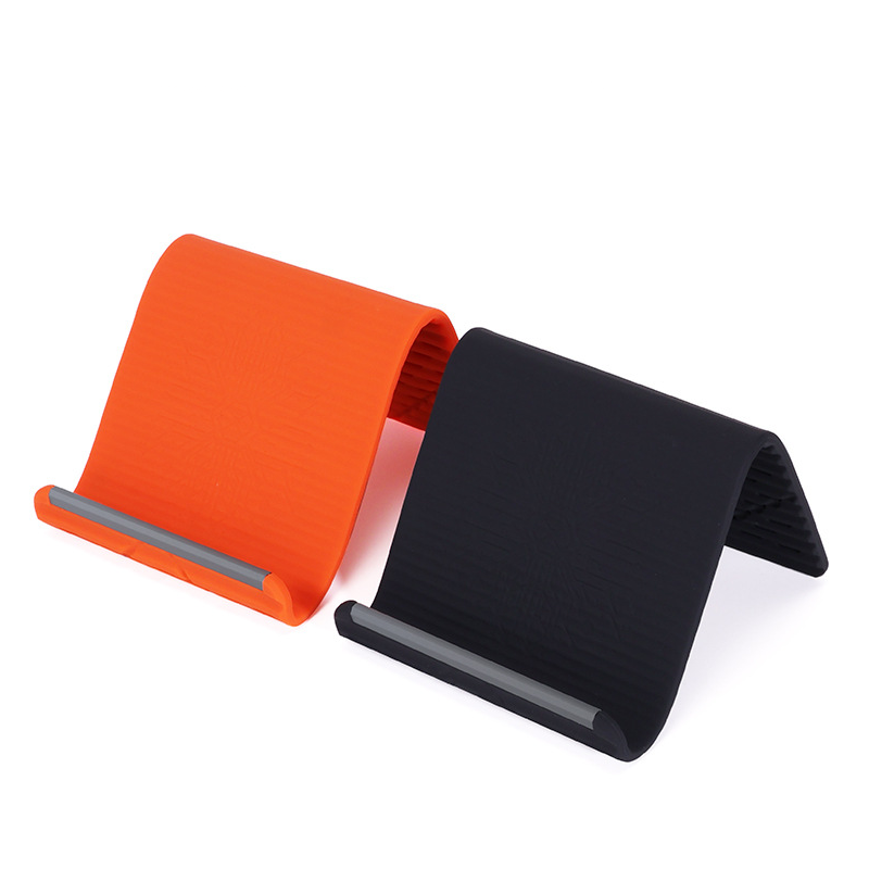 🥳 Best-seller 2026 🥳💞 Plus de 50 000 exemplaires vendus ! 🛋️✨ 54 % de réduction ! Support de téléphone pliable en silicone — Réglez l'angle à votre guise pour soulager les douleurs cervicales. Ultra-compact, conception antidérapante. 📱🛡️
