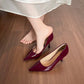 Escarpins à talons aiguilles en cuir verni pour femmes avec semelle rouge