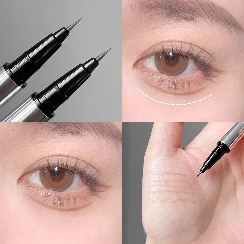 Eyeliner ultra-fin longue tenue